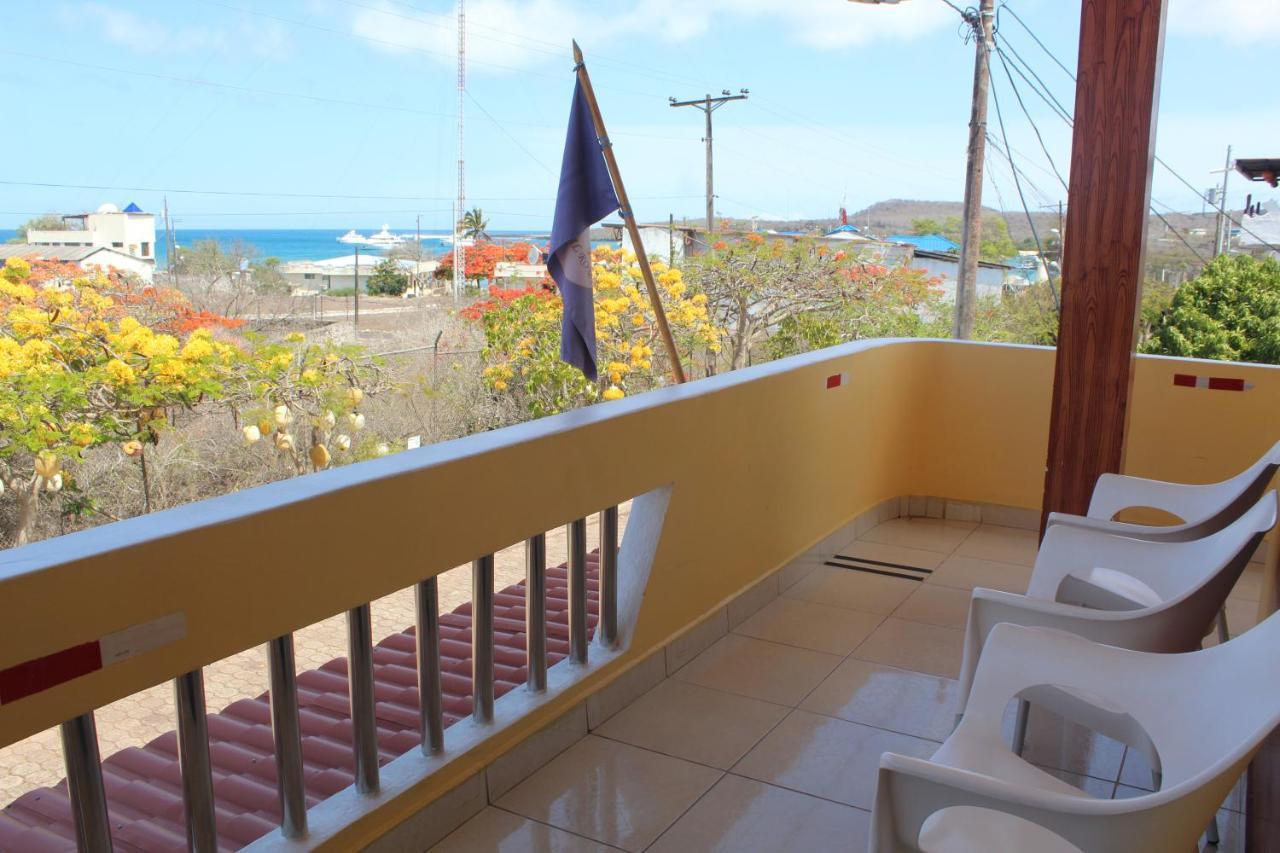 Hostal Romy Puerto Baquerizo Moreno Luaran gambar