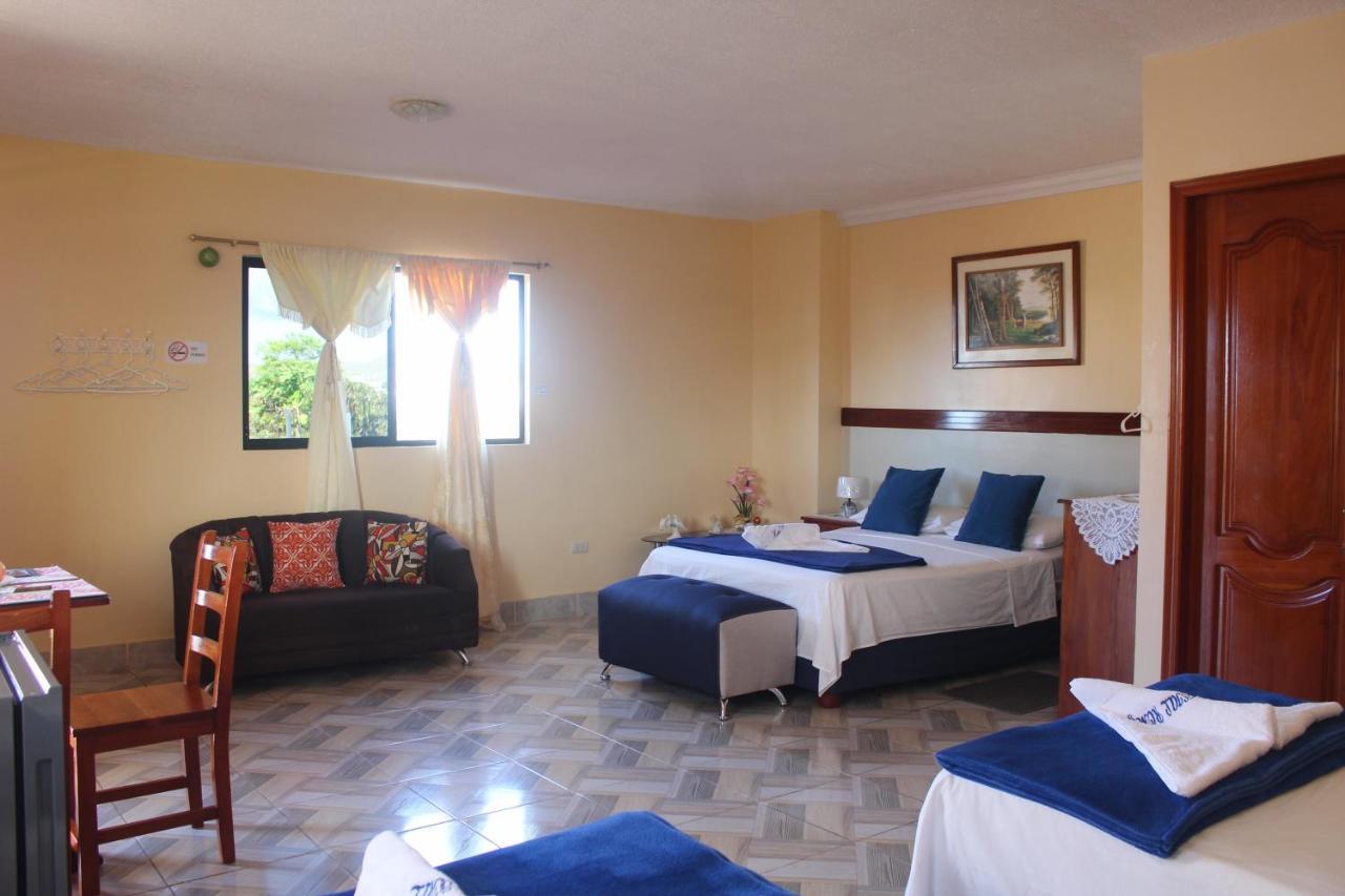 Hostal Romy Puerto Baquerizo Moreno Luaran gambar