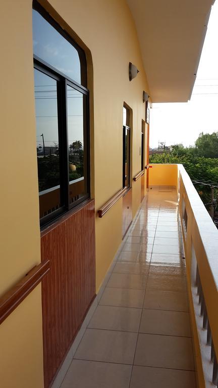 Hostal Romy Puerto Baquerizo Moreno Luaran gambar